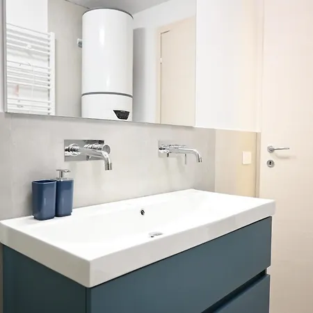 A55 - Ancona, Comodo Trilocale In Centro Con Wifi Appartement Ancona