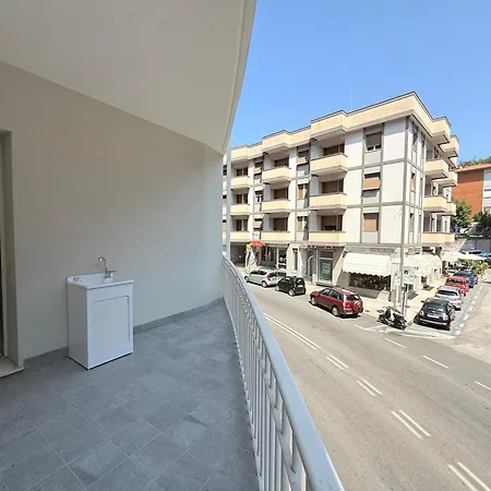 Appartement A55 - Ancona, Comodo Trilocale In Centro Con Wifi
